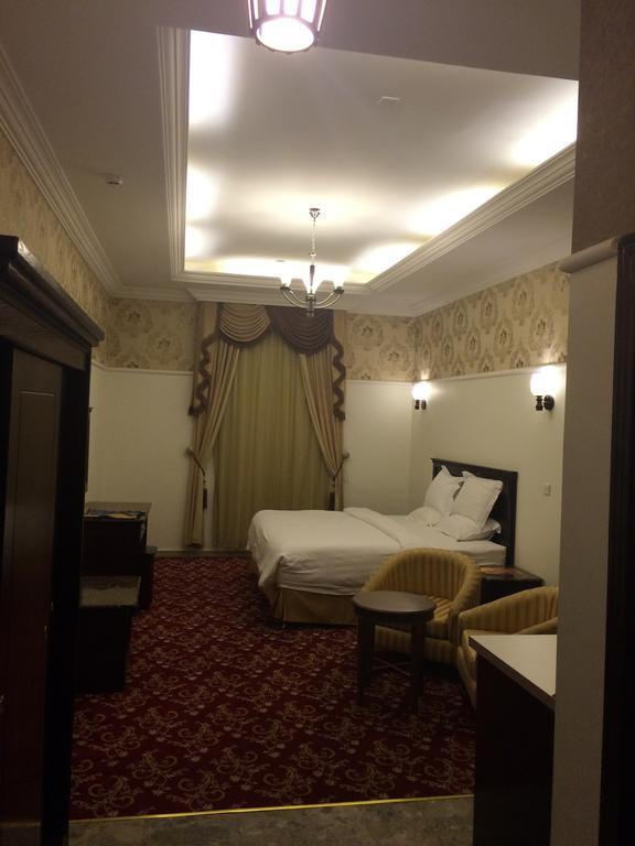 Al Denny Aparthotel Jeddah Room photo