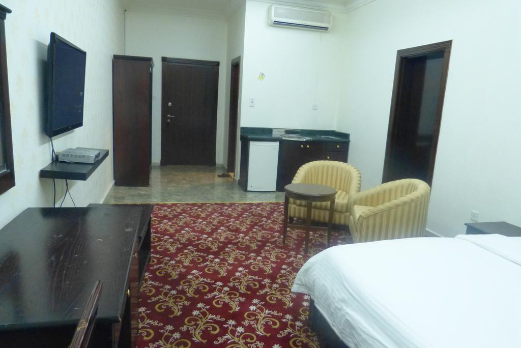 Al Denny Aparthotel Jeddah Exterior photo